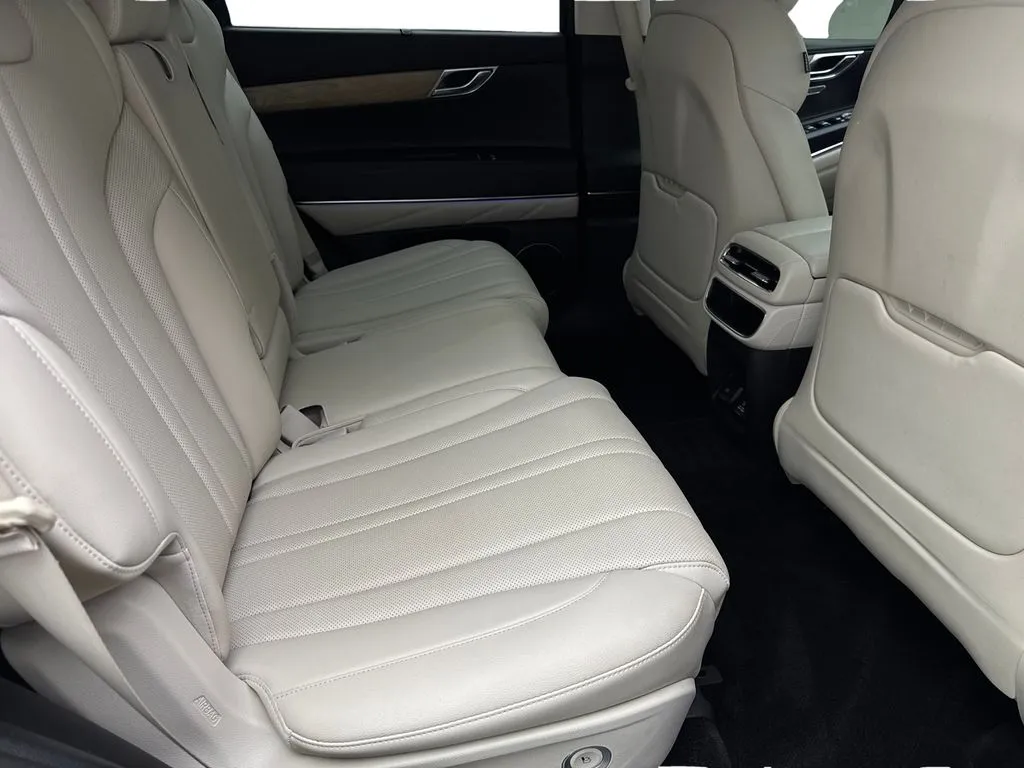 2023 GENESIS GV80 Standard - Photo 40