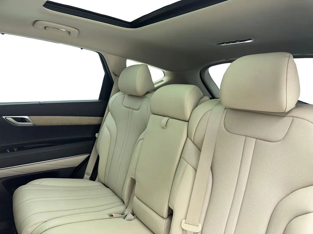 2023 GENESIS GV80 Standard - Photo 41