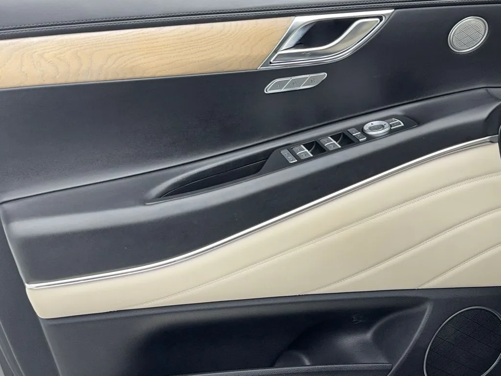 2023 GENESIS GV80 Standard - Photo 40