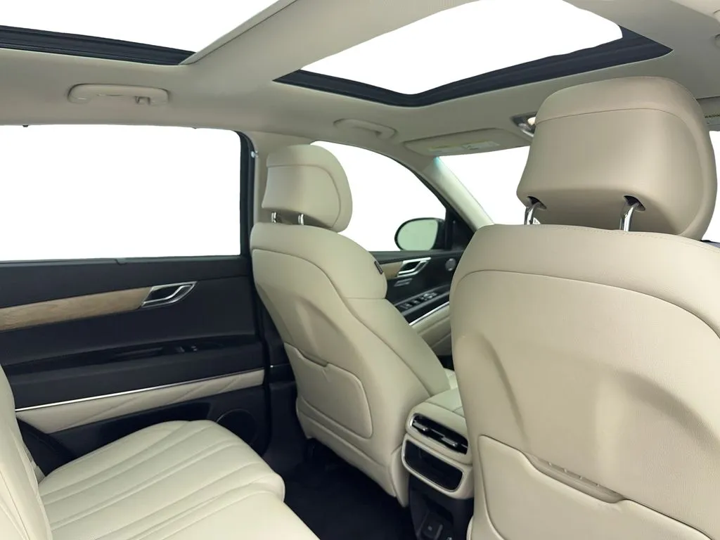 2023 GENESIS GV80 Standard - Photo 51