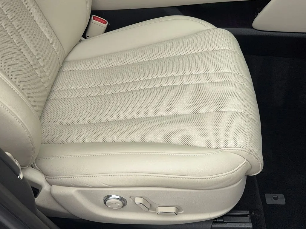 2023 GENESIS GV80 Standard - Photo 48