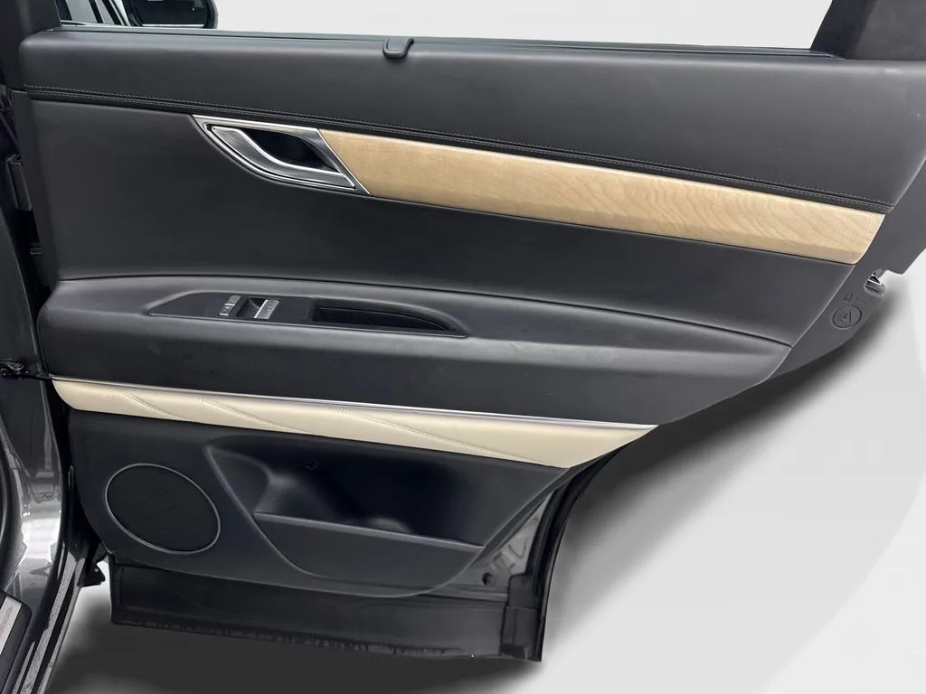 2023 GENESIS GV80 Standard - Photo 43
