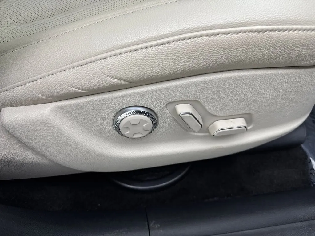 2023 GENESIS GV80 Standard - Photo 48