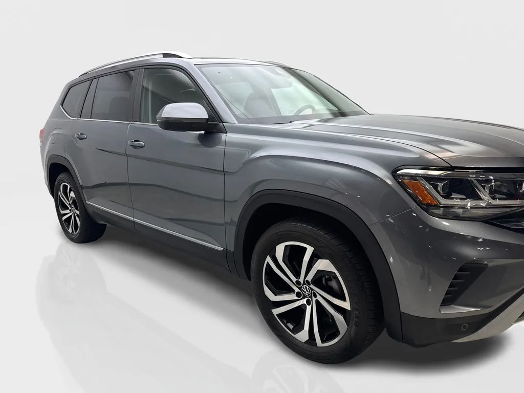 2023 Volkswagen Atlas SEL - Photo 12