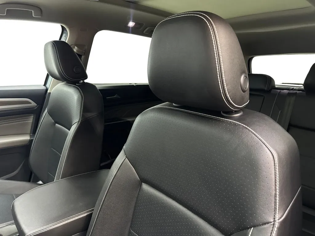 2023 Volkswagen Atlas SEL - Photo 28