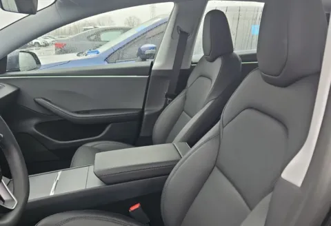 More photos of 2025 Tesla Model 3 Long Range NAV,CAM,PANO,HTD STS,BLIND SPOT at Autos of Dallas - Irving, TX