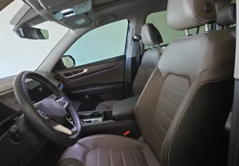 More photos of 2025 Volkswagen Atlas 2.0T SEL NAV,CAM,PANO,HTD STS,BLIND SPOT,3RD ROW at Autos of Dallas - Irving, TX