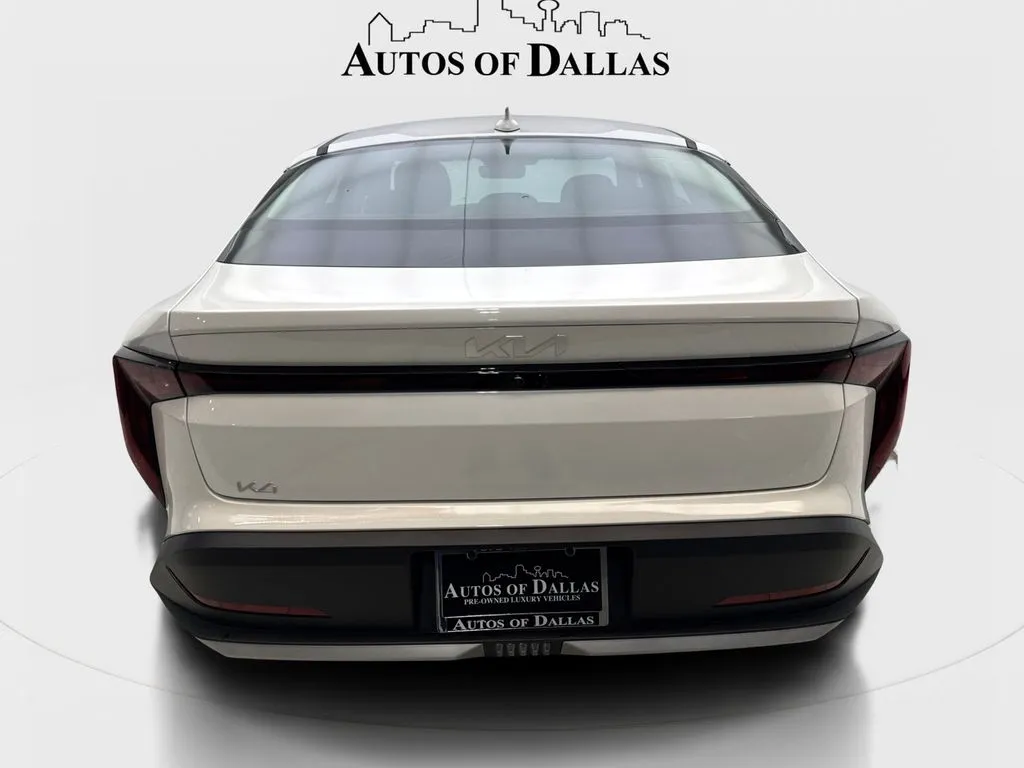 2025 Kia K4 EX - Photo 14