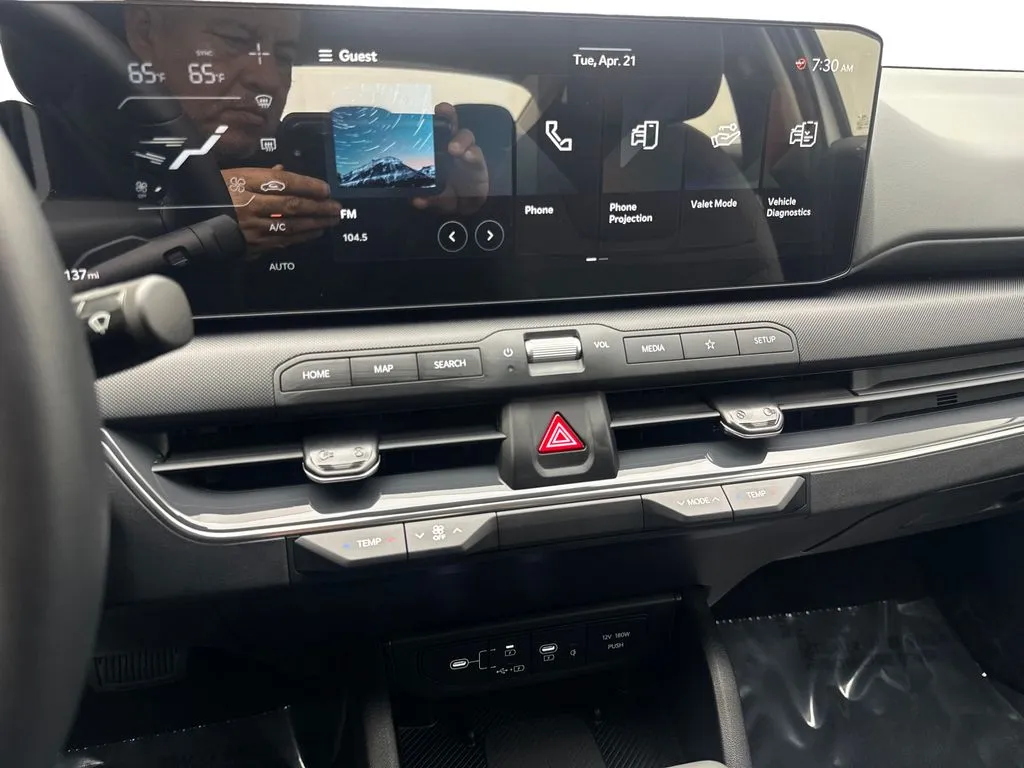 2025 Kia K4 EX - Photo 61