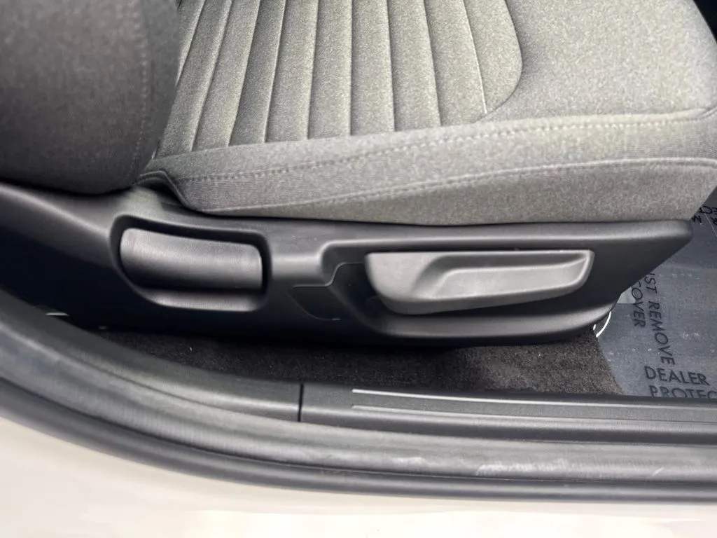 2025 Kia K4 EX - Photo 47