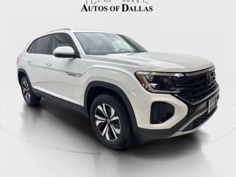More photos of 2024 Volkswagen Atlas Cross Sport 2.0T SE at Autos of Dallas - Irving, TX