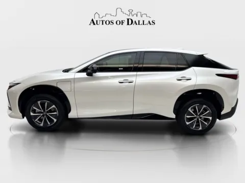 More photos of 2024 Lexus RZ 300e Premium at Autos of Dallas - Irving, TX