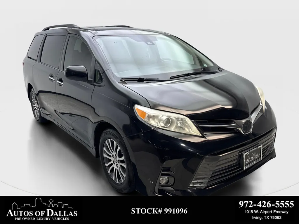 2019 Toyota Sienna XLE for sale in Irving, TX