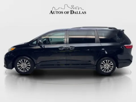 More photos of 2019 Toyota Sienna XLE at Autos of Dallas - Irving, TX