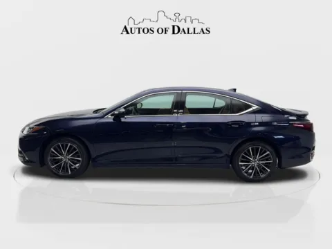 More photos of 2022 Lexus ES 250 at Autos of Dallas - Irving, TX
