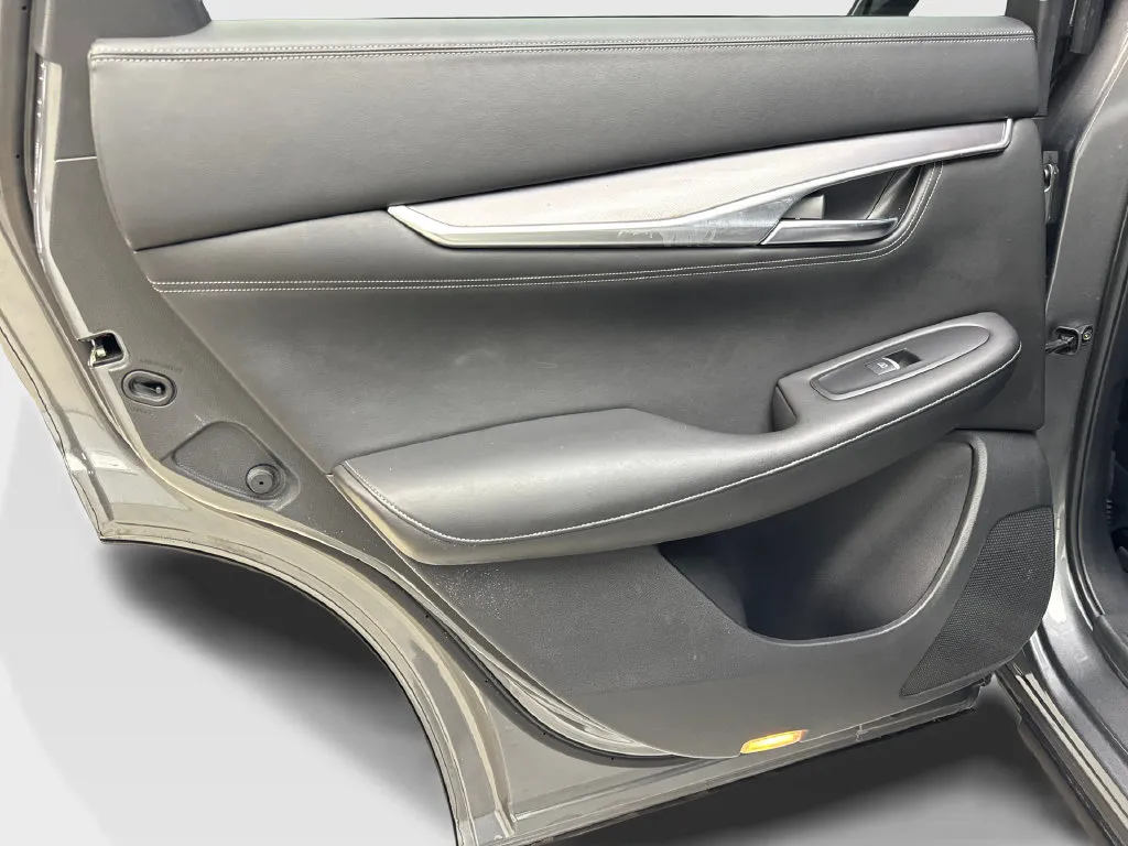 Infiniti QX55 photo 37