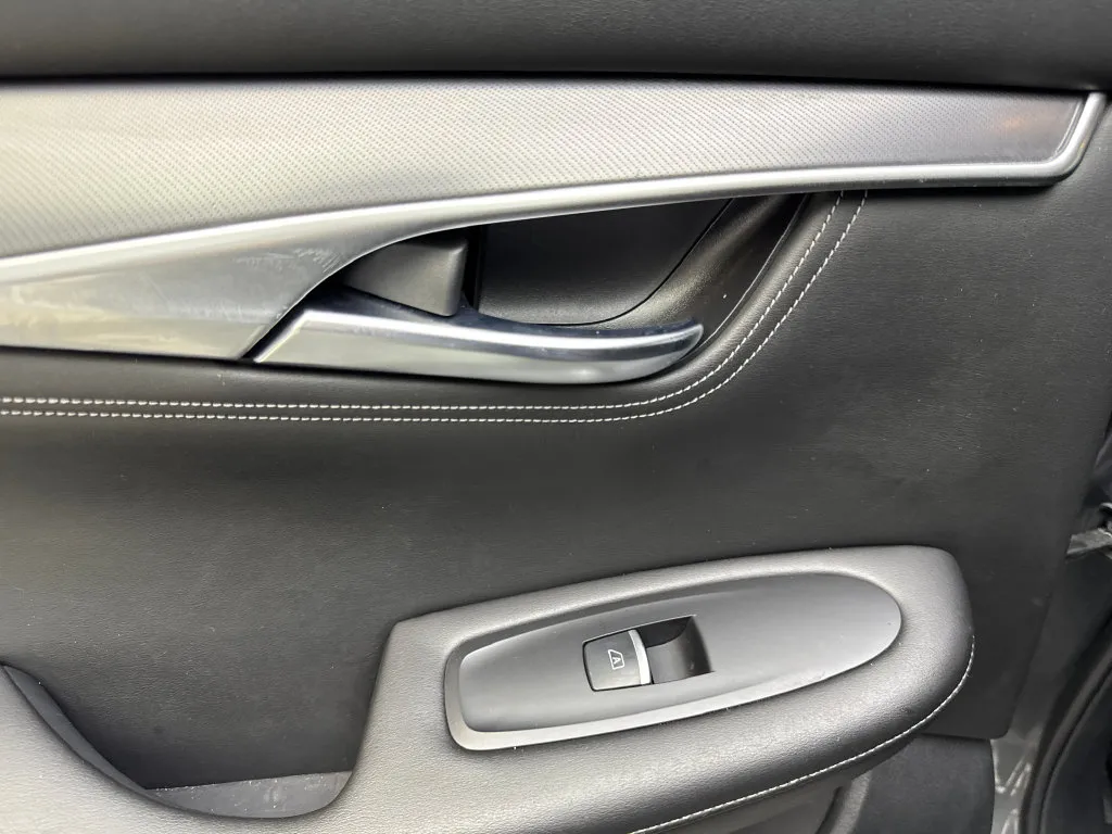 Infiniti QX55 photo 39