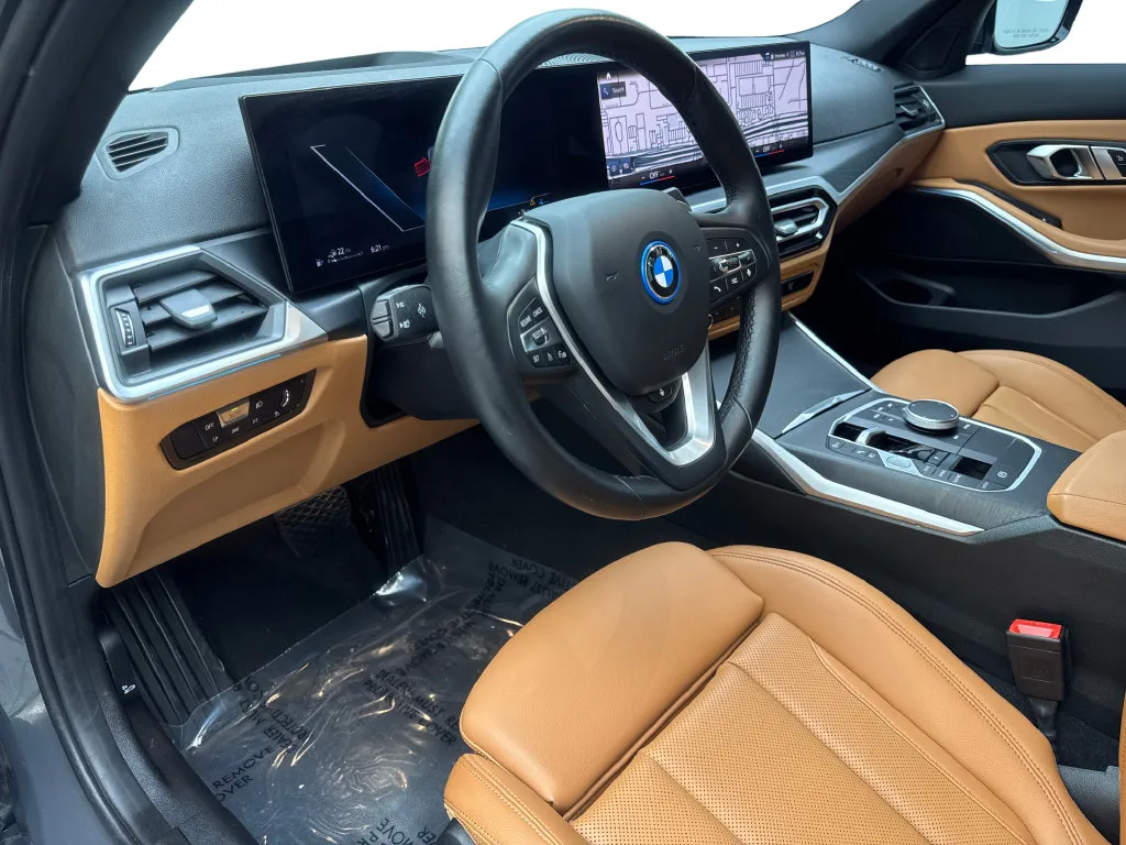 BMW 3 Series photo 53