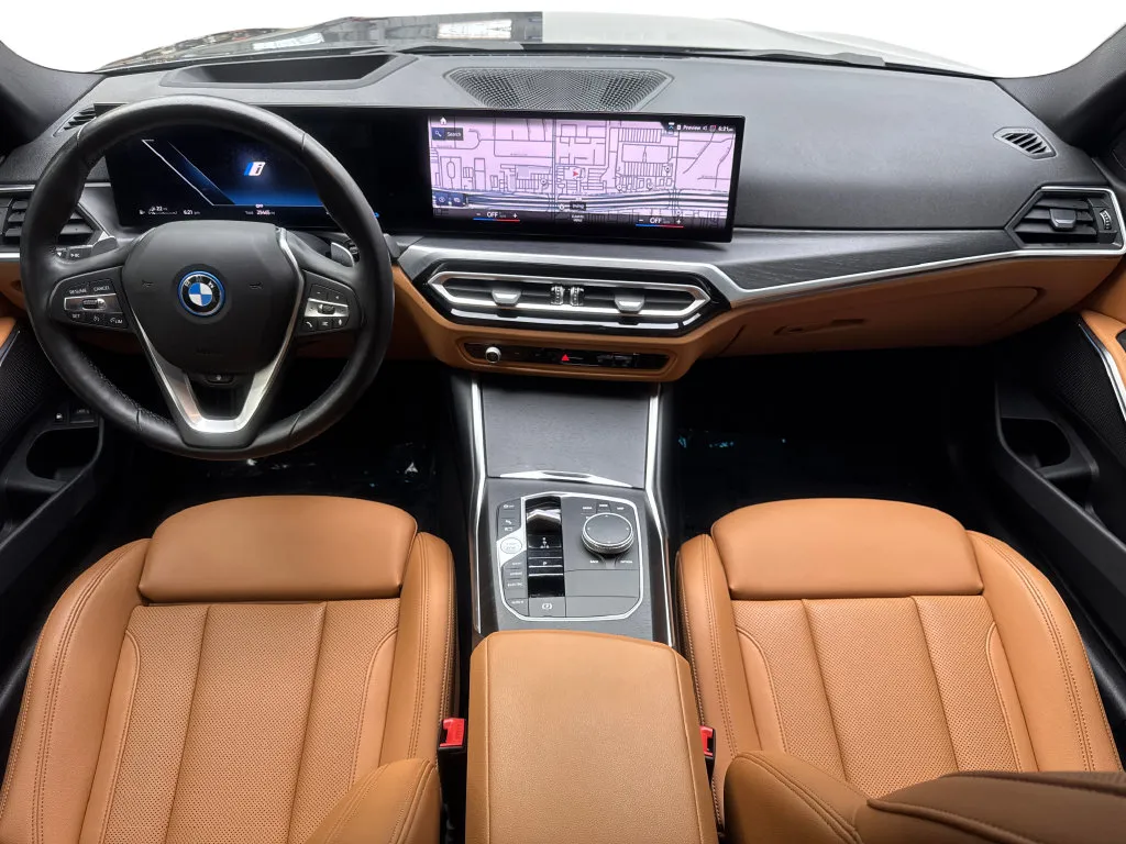 BMW 3 Series photo 54