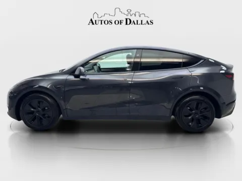More photos of 2025 Tesla Model Y Long Range at Autos of Dallas - Irving, TX