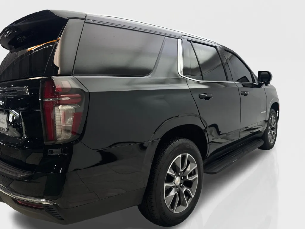 Chevrolet Tahoe photo 14