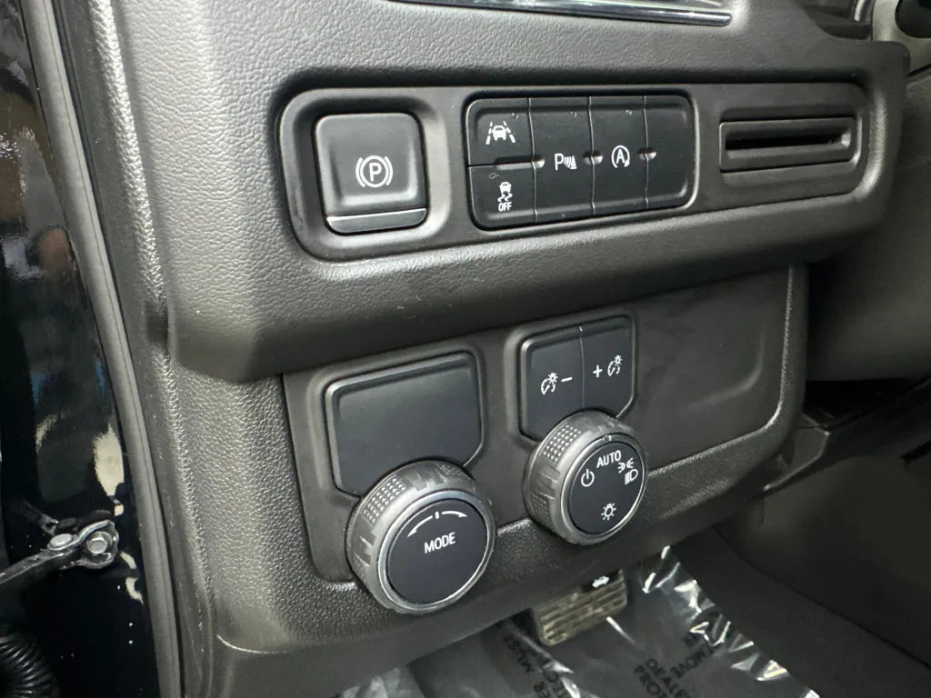 Chevrolet Tahoe photo 59