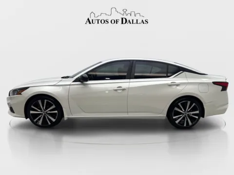 More photos of 2022 Nissan Altima 2.0 SR at Autos of Dallas - Irving, TX