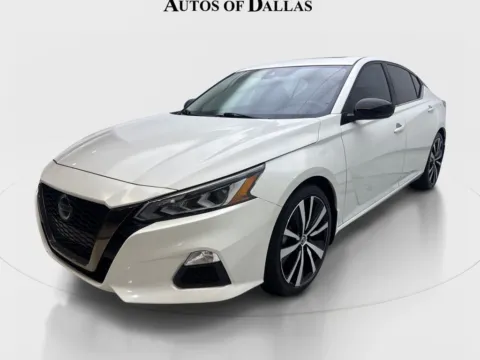 Photos of 2022 Nissan Altima 2.0 SR for sale in Irving, TX at Autos of Dallas - Irving