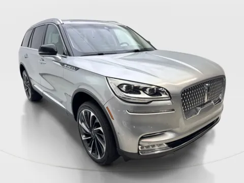 More photos of 2020 Lincoln Aviator Reserve at Autos of Dallas - Irving, TX