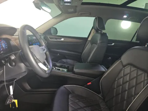 More photos of 2024 Volkswagen Atlas 2.0T SEL Premium R-Line at Autos of Dallas - Irving, TX