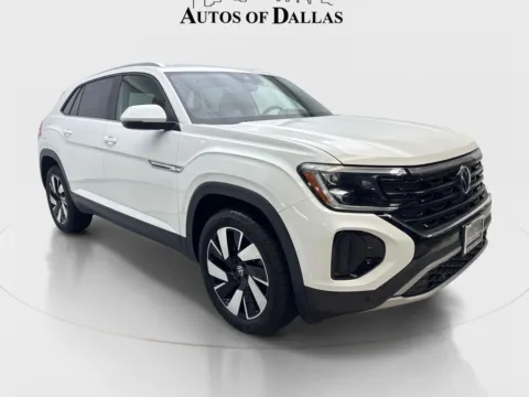 More photos of 2025 Volkswagen Atlas Cross Sport 2.0T SE w/Technology at Autos of Dallas - Irving, TX