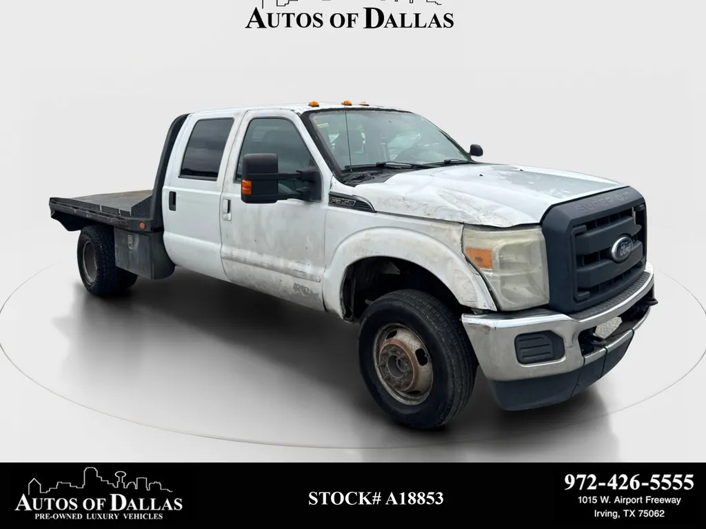 2013 Ford F-350 Super Duty Chassis Cab XL