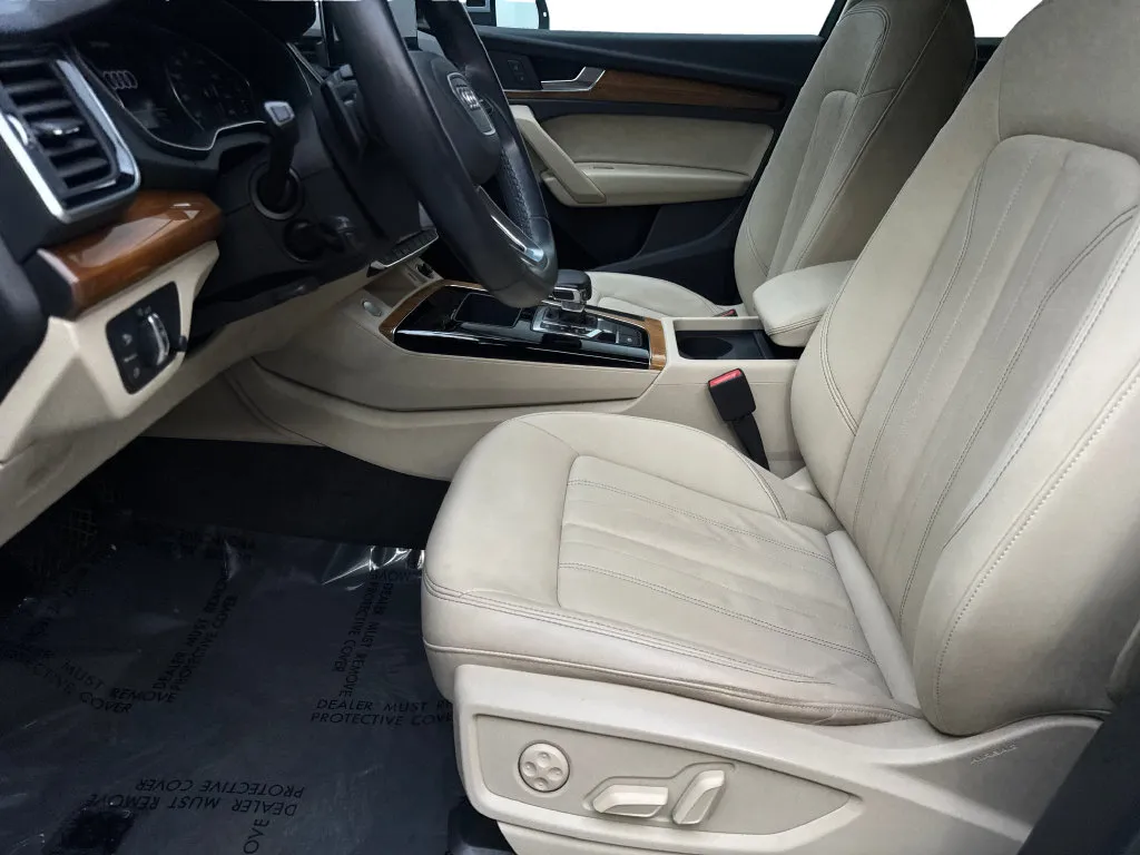 Audi Q5 photo 29