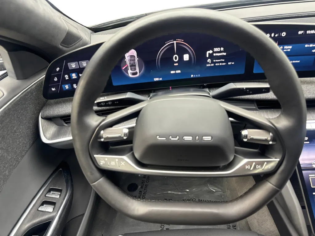 Lucid Air photo 56