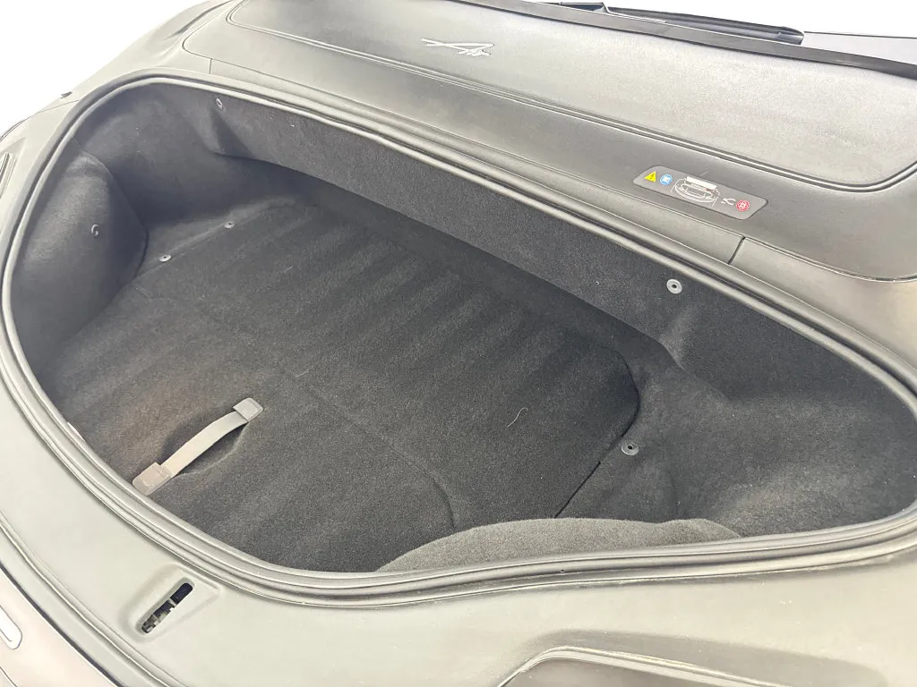 Lucid Air photo 75