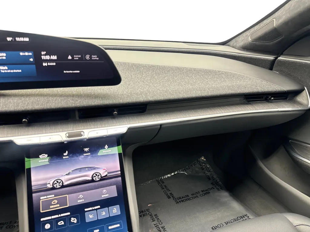 Lucid Air photo 55