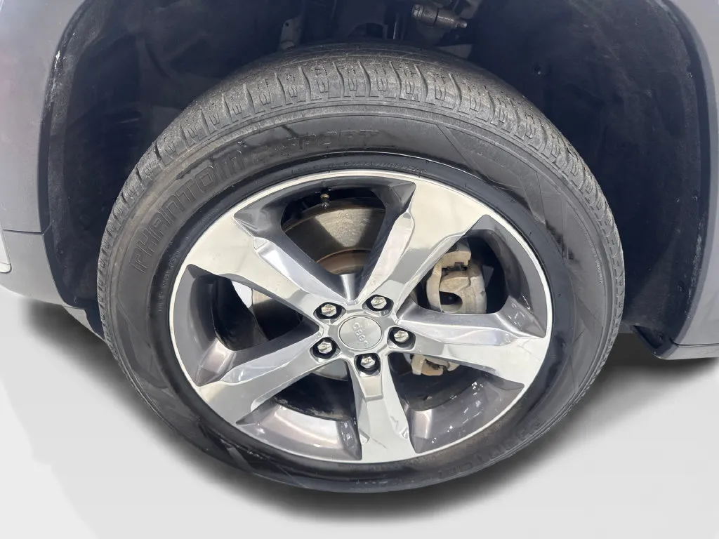 Jeep Grand Cherokee L photo 96