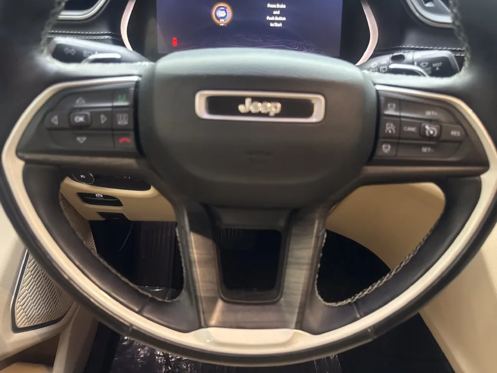 Jeep Grand Cherokee L photo 65