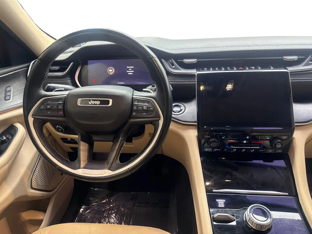 Jeep Grand Cherokee L photo 61