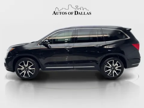 More photos of 2019 Honda Pilot Touring at Autos of Dallas - Irving, TX