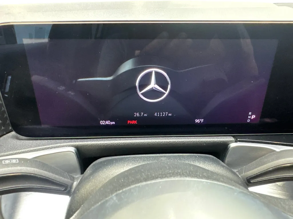 Mercedes-Benz GLB photo 59