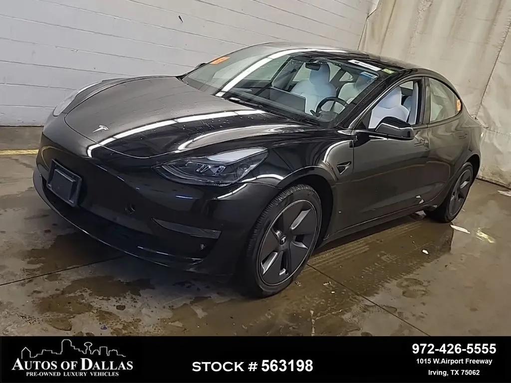 2023 Tesla Model 3 -'s photo
