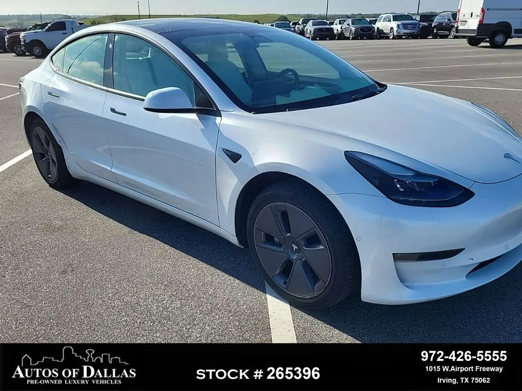 2022 Tesla Model 3 Long Range Dual Motor All-Wheel Drive's photo