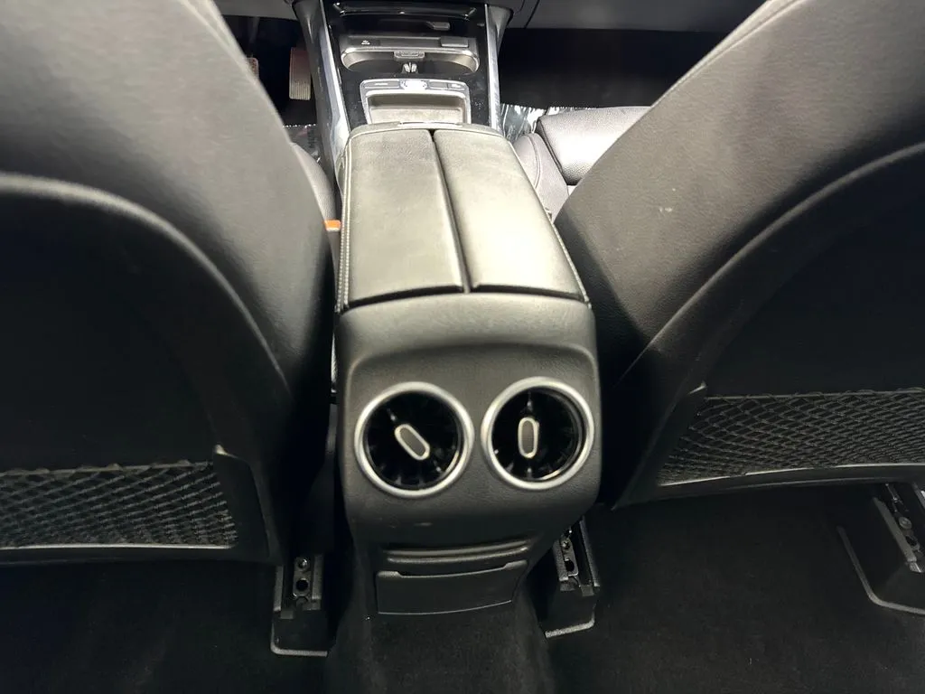 2024 Mercedes-Benz GLB Base - Photo 63