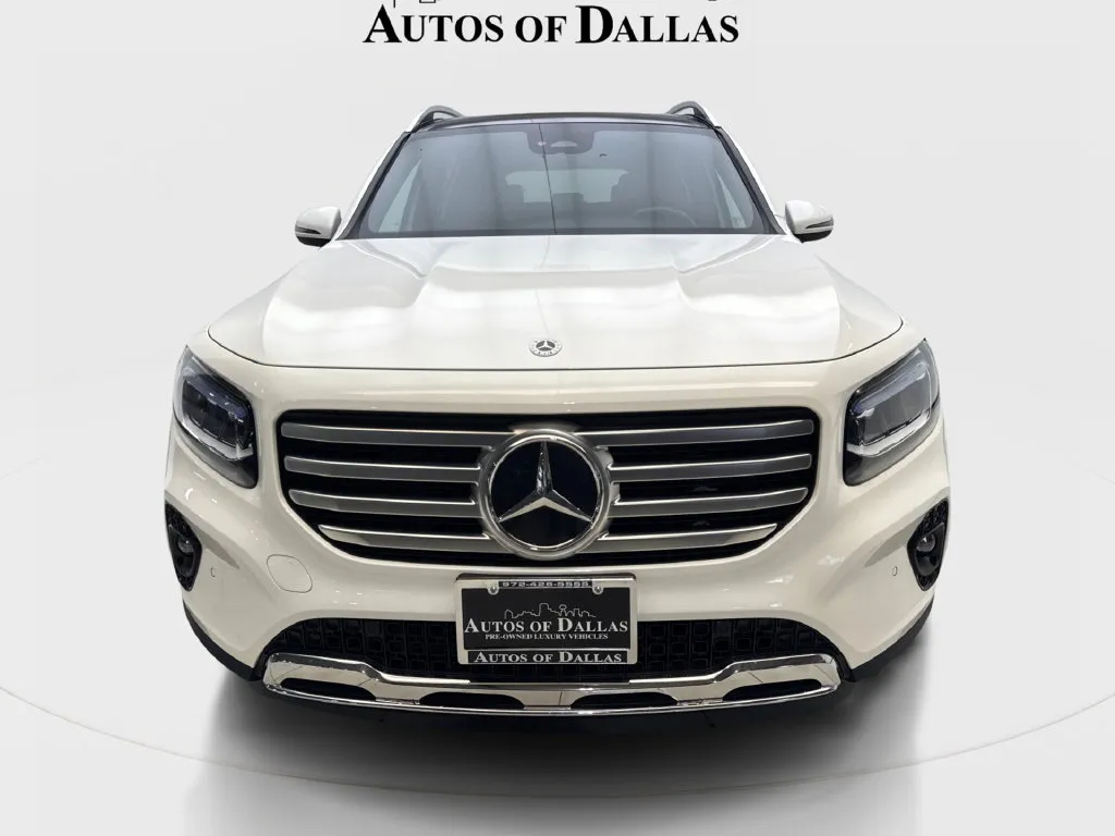 Mercedes-Benz GLB photo 4