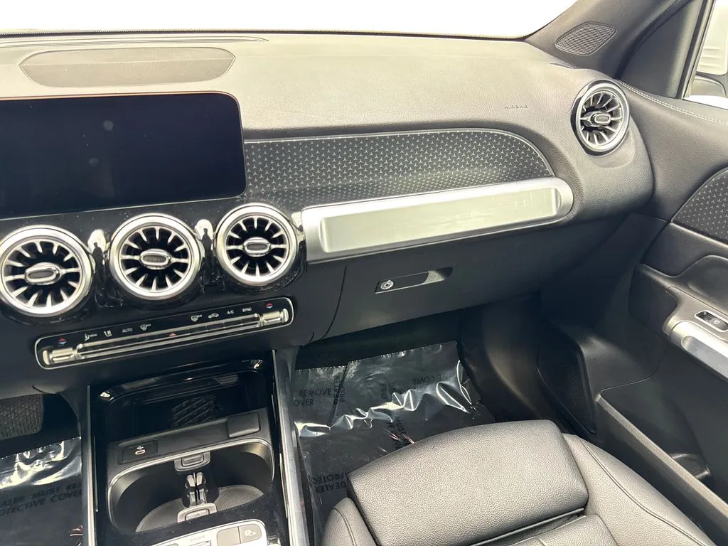 2024 Mercedes-Benz GLB Base - Photo 51
