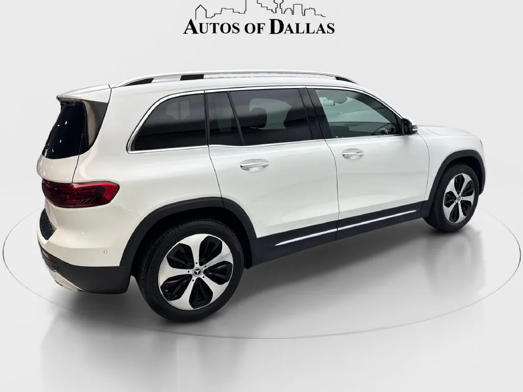 Mercedes-Benz GLB photo 7