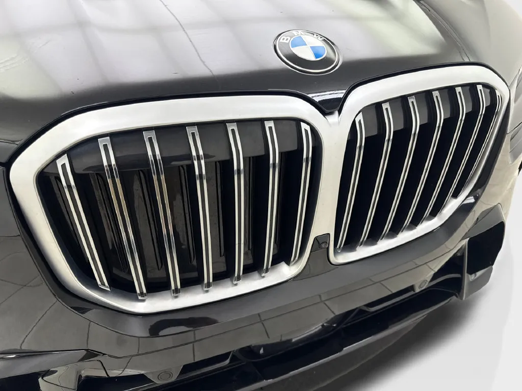 BMW X7 photo 28