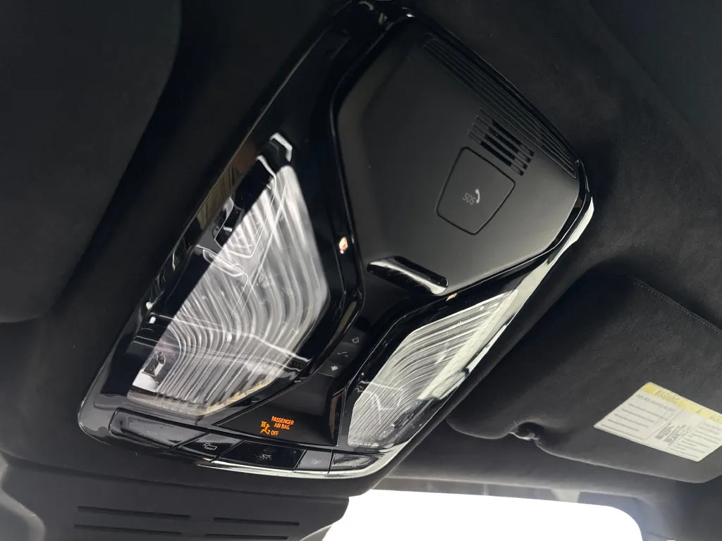 BMW X7 photo 80