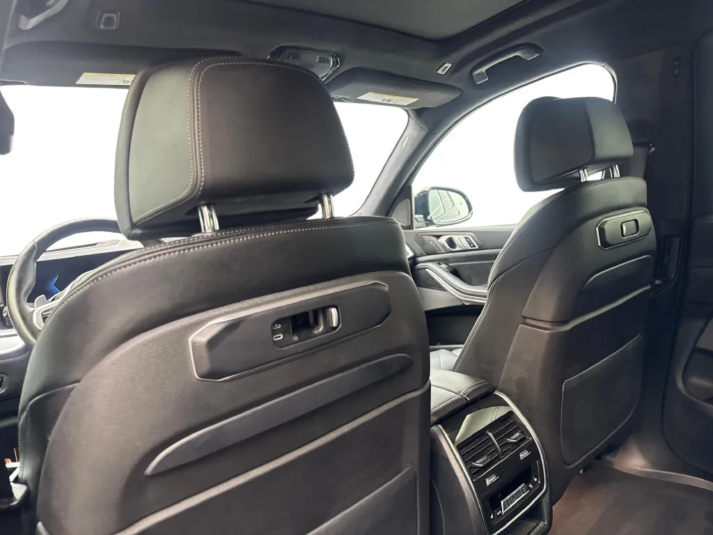 BMW X7 photo 39